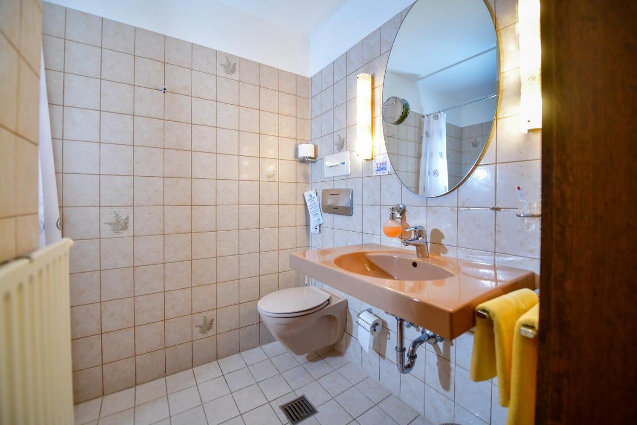 Hotel Zur Post Balve Eksteriør bilde